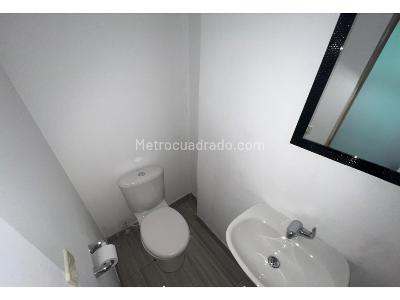 Casa de 4 alcobas en venta en Laureles, Medellín, 147 m² · foto 20 de 20