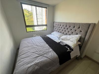 Apartamento de 3 alcobas en venta en Alto De Las Flores, Medellín, 86 m² · foto 13 de 20