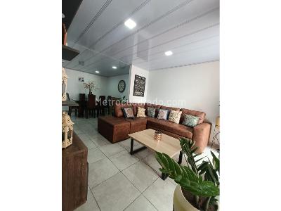 Apartamento en venta en Santa Maria De Los Angeles, Medellín · foto 2 de 20