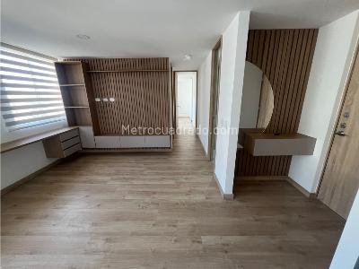 Apartamento de 2 alcobas en arriendo en Loma De San Jose, Medellín, 70 m² · foto 13 de 15