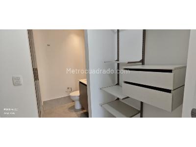 Apartamento de 2 alcobas en venta en Loma Televid, Medellín, 74 m² · foto 14 de 19