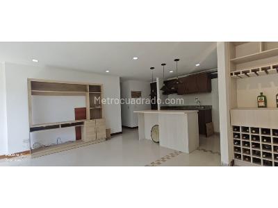 Apartamento de 2 alcobas en arriendo en Loma Del Indio, Medellín, 60 m² · foto 3 de 20