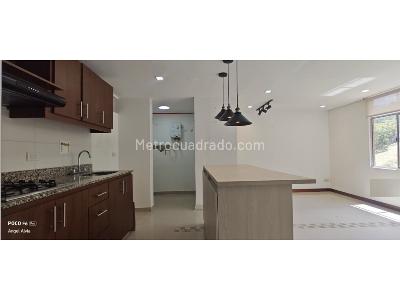 Apartamento de 2 alcobas en arriendo en Loma Del Indio, Medellín, 60 m² · foto 6 de 20