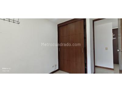 Apartamento de 2 alcobas en arriendo en Loma Del Indio, Medellín, 60 m² · foto 11 de 20