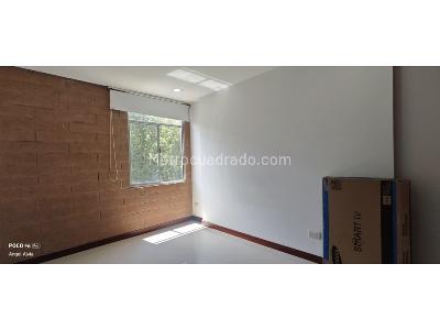Apartamento de 2 alcobas en arriendo en Loma Del Indio, Medellín, 60 m² · foto 12 de 20