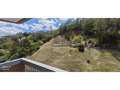Apartamento de 2 alcobas en arriendo en Loma Del Indio, Medellín, 60 m² · foto 14 de 20