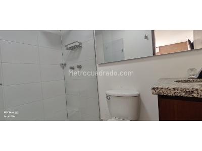 Apartamento de 2 alcobas en arriendo en Loma Del Indio, Medellín, 60 m² · foto 16 de 20