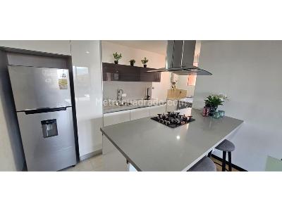 Apartamento en arriendo en Ciudad Del Rio, Medellín · foto 6 de 9