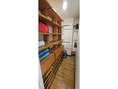 Apartamento en arriendo en Ciudad Del Rio, Medellín · foto 7 de 9