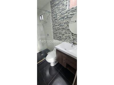 Apartamento en arriendo en Ciudad Del Rio, Medellín · foto 8 de 9