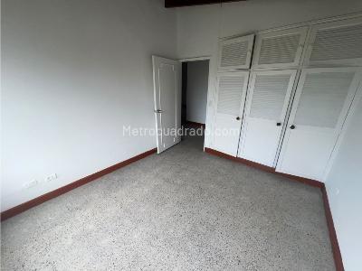 Apartamento de 3 alcobas en arriendo en Conquistadores, Medellín, 169 m² · foto 7 de 20