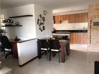 Apartamento de 2 alcobas en arriendo en Poblado (Provenza), Medellín, 95 m² · foto 3 de 11