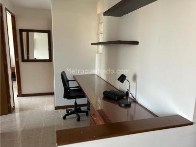 Apartamento de 2 alcobas en arriendo en Poblado (Provenza), Medellín, 95 m² · foto 4 de 11