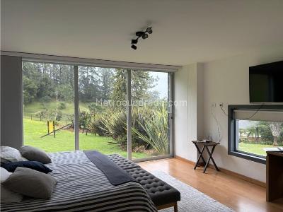 Casa de 4 alcobas en venta en Rionegro, Medellín · foto 12 de 20