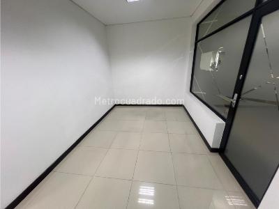 Local Comercial en Arriendo, Milla De Oro, Medellín