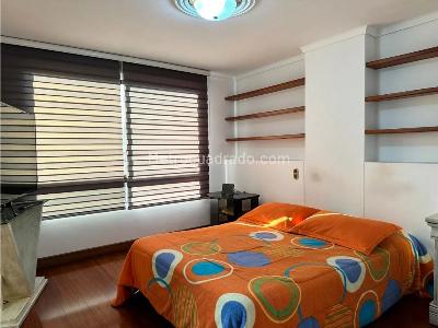Apartamento de 3 alcobas en venta en Castropol, Medellín, 226 m² · foto 11 de 16