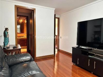 Apartamento de 3 alcobas en venta en Castropol, Medellín, 226 m² · foto 13 de 16