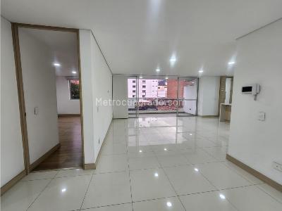 Apartamento de 3 alcobas en arriendo en Segundo Parque De Laureles, Medellín, 118 m² · foto 10 de 20