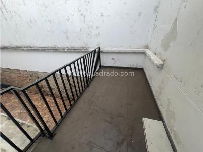 Casa de 5 alcobas en arriendo en Laureles ( Conquistadores ), Medellín, 316 m² · foto 10 de 20