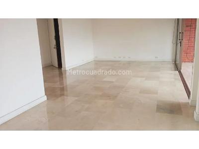 Apartamento de 2 alcobas en arriendo en Los Parra, Medellín, 192 m² · foto 4 de 11