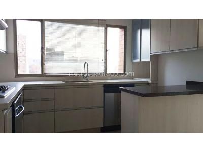 Apartamento de 2 alcobas en arriendo en Los Parra, Medellín, 192 m² · foto 7 de 11