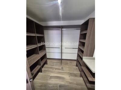 Apartamento de 3 alcobas en venta en Laureles ( Conquistadores ), Medellín, 100 m² · foto 12 de 14
