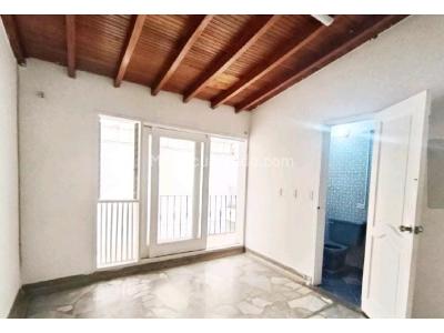 Casa de 5 alcobas en venta en Laureles ( Conquistadores ), Medellín, 385 m² · foto 19 de 20
