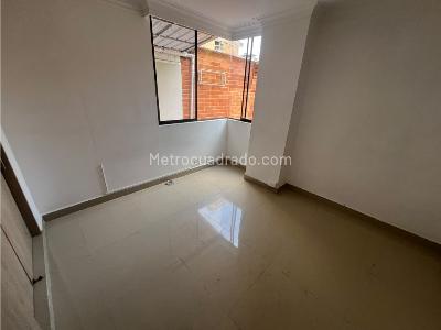 Apartamento de 2 alcobas en arriendo en La Aguacatala, Medellín, 74 m² · foto 13 de 17