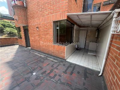 Apartamento de 2 alcobas en arriendo en La Aguacatala, Medellín, 74 m² · foto 2 de 17