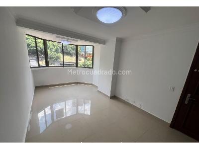 Apartamento de 2 alcobas en arriendo en La Aguacatala, Medellín, 74 m² · foto 6 de 17