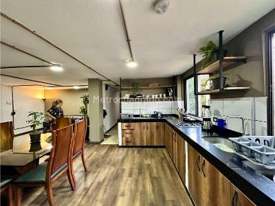 Apartamento en venta en La Aguacatala, Medellín · foto 17 de 20