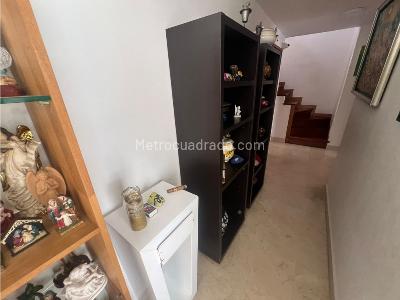 Casa de 3 alcobas en venta en Los Balsos, Medellín, 320 m² · foto 18 de 20