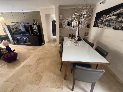 Casa de 3 alcobas en venta en Los Balsos, Medellín, 320 m² · foto 4 de 20