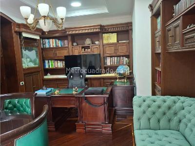 Casa de 4 alcobas en venta en Loma Del Escobero, Medellín, 1700 m² · foto 12 de 19