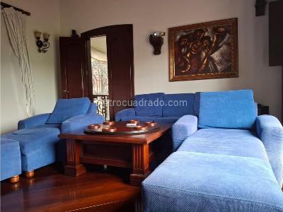 Casa de 4 alcobas en venta en Loma Del Escobero, Medellín, 1700 m² · foto 16 de 19