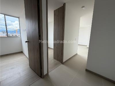 Apartamento en venta en Itagui, Medellín · foto 9 de 20