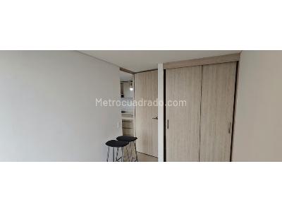 Apartamento de 3 alcobas en arriendo en Loma Del Indio, Medellín, 58 m² · foto 8 de 17