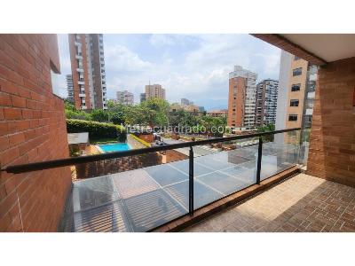 Apartamento de 3 alcobas en arriendo en Los Parra, Medellín, 126 m² · foto 3 de 20