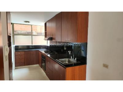 Apartamento de 3 alcobas en arriendo en Los Parra, Medellín, 126 m² · foto 7 de 20