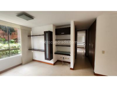 Apartamento de 3 alcobas en arriendo en Los Parra, Medellín, 126 m² · foto 9 de 20