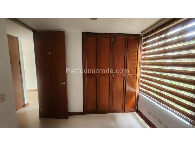 Apartamento de 3 alcobas en arriendo en Los Parra, Medellín, 126 m² · foto 15 de 20