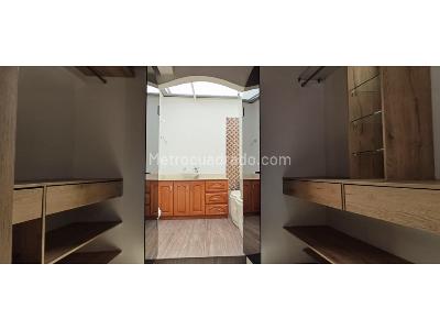 Apartamento de 3 alcobas en venta en Altos Del Poblado, Medellín, 148 m² · foto 17 de 20