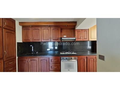 Apartamento de 3 alcobas en venta en Altos Del Poblado, Medellín, 148 m² · foto 8 de 20