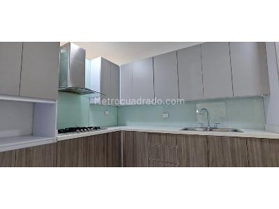 Casa de 3 alcobas en venta en Altos Del Poblado, Medellín, 235 m² · foto 7 de 20