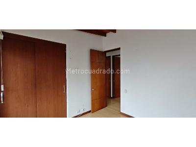 Casa de 3 alcobas en venta en Altos Del Poblado, Medellín, 184 m² · foto 11 de 20