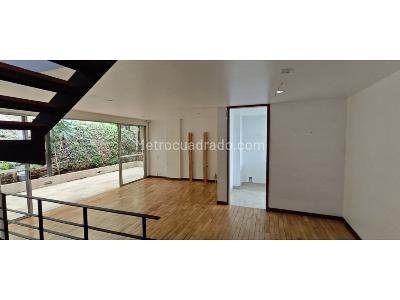 Casa de 3 alcobas en venta en Altos Del Poblado, Medellín, 184 m² · foto 2 de 20