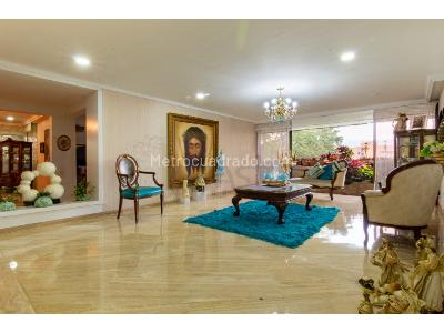 Apartamento en venta en Los Balsos, Medellín · foto 2 de 20