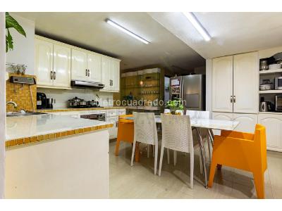 Apartamento en venta en Los Balsos, Medellín · foto 9 de 20
