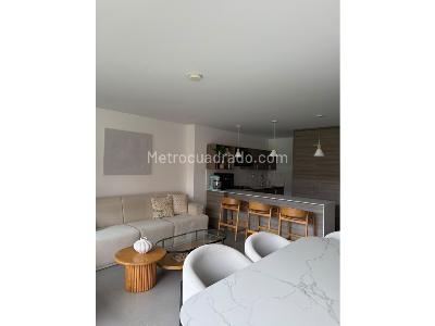 Apartamento de 2 alcobas en venta en Envigado ( Loma Del Escobero ), Medellín, 84 m² · foto 2 de 6