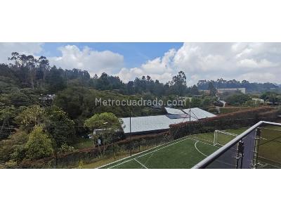 Casa de 5 alcobas en venta en Alto De Las Palmas, Medellín, 720 m² · foto 12 de 20